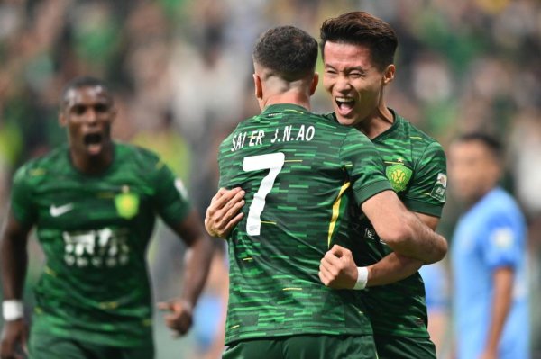 中超-国安3-1新鹏城豪取5连胜 少赛1场追赶  榜首4分