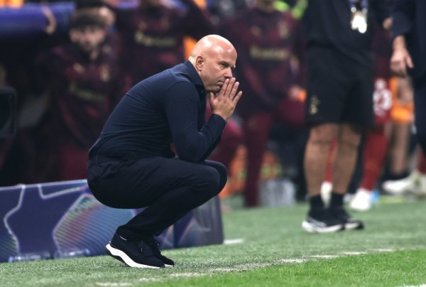 本赛季各项赛事，利物浦已经连续7场赛事  未能零封对手