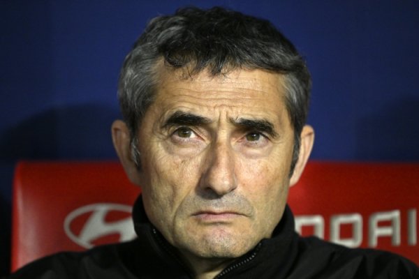 巴尔韦德：正如斯洛特所说，如果无法赢得对峙  就几乎无法赢得赛事