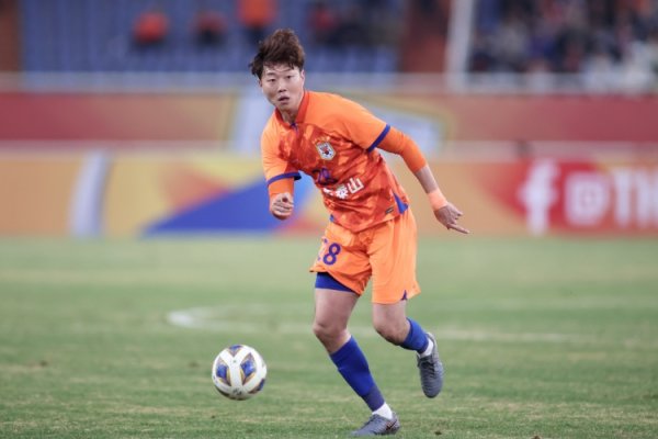 记者：高准翼伤势复健    情况超出预期，已加入  全队分组对峙  练习