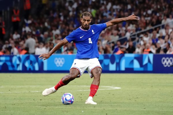 巴代：2-7大败  表明我们仍需继续努力，欧冠晋级下一轮  ？一切皆有可能