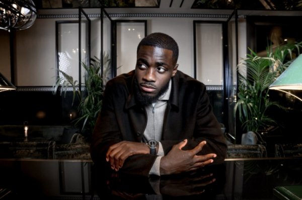 于帕：我已不会在赛事  时注意力不集中，孔帕尼教我们如何更好防卫